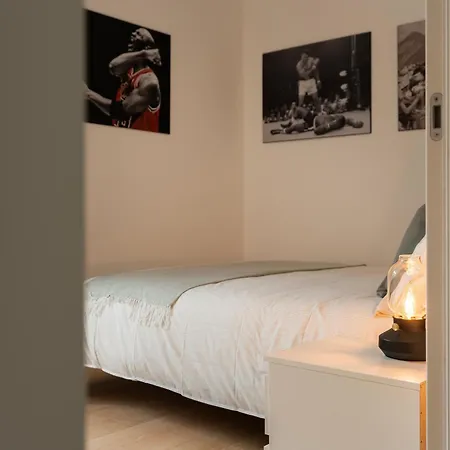 Santa Tecla Living Corti Di Bayres * Milan